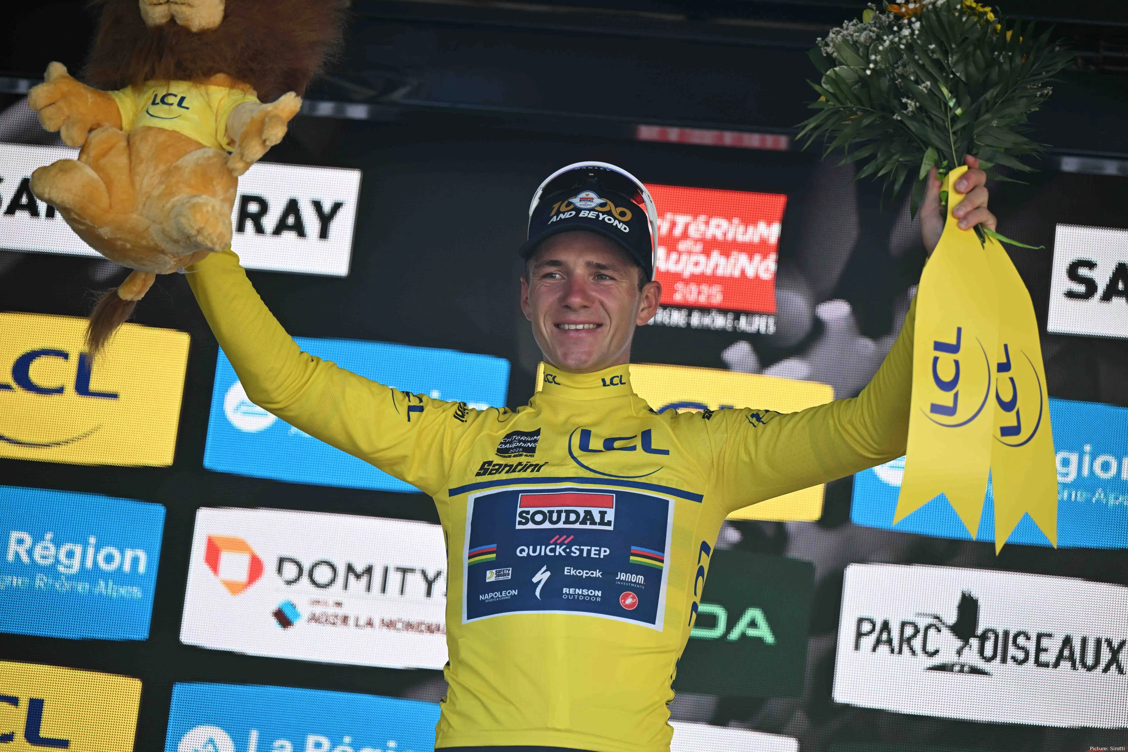 Remco Evenepoel in het geel voor slotweekend Critérium du Dauphiné ...